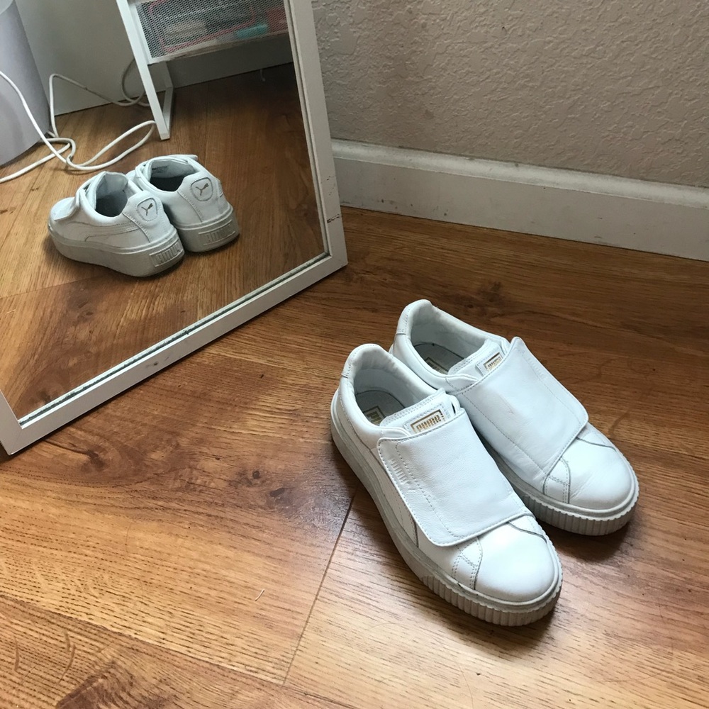 Puma Casket platform sneakers!